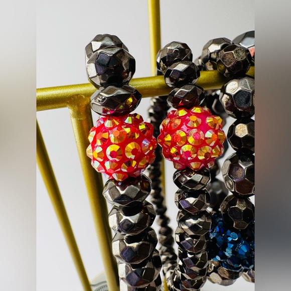 Lovesick Brand Stretch 4 Coppery Bands Lite Weight with blue and pink beads - Picture 2 of 5